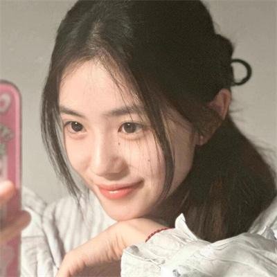 河畔的朔子